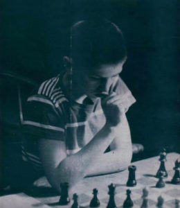 Bobby Fischer cometeu algum erro durante sua carreira como um jogador de  xadrez de classe mundial? Se sim, quais foram e quão significativos foram  em termos de mudança de resultados? - Quora